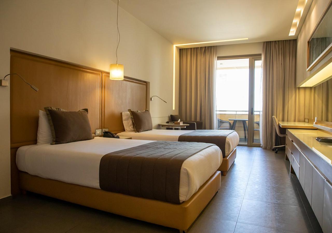 ביירות Saifi Suites Hotel מראה חיצוני תמונה