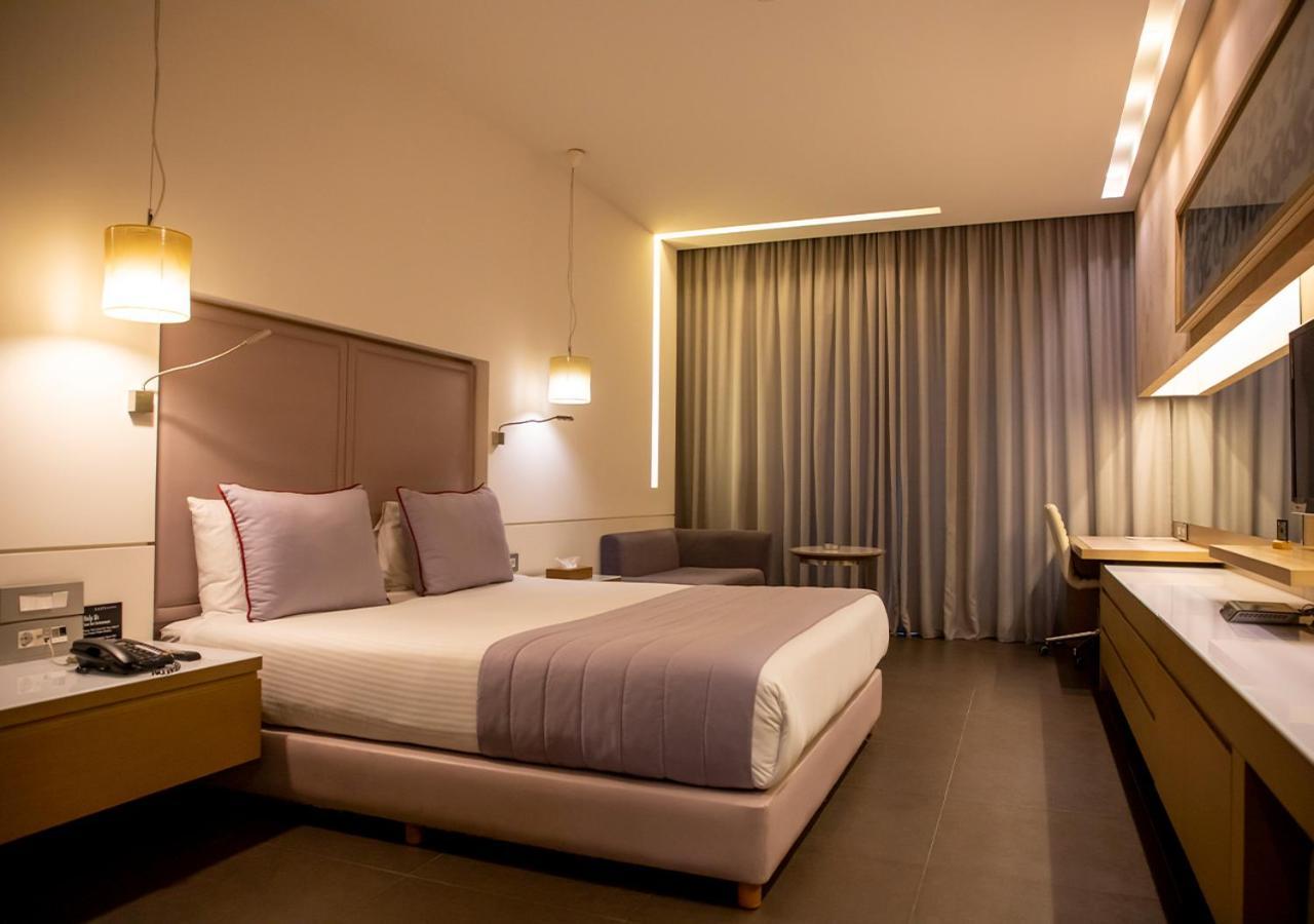ביירות Saifi Suites Hotel מראה חיצוני תמונה