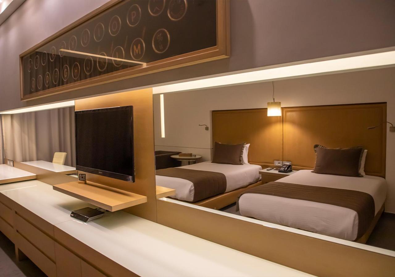 ביירות Saifi Suites Hotel מראה חיצוני תמונה