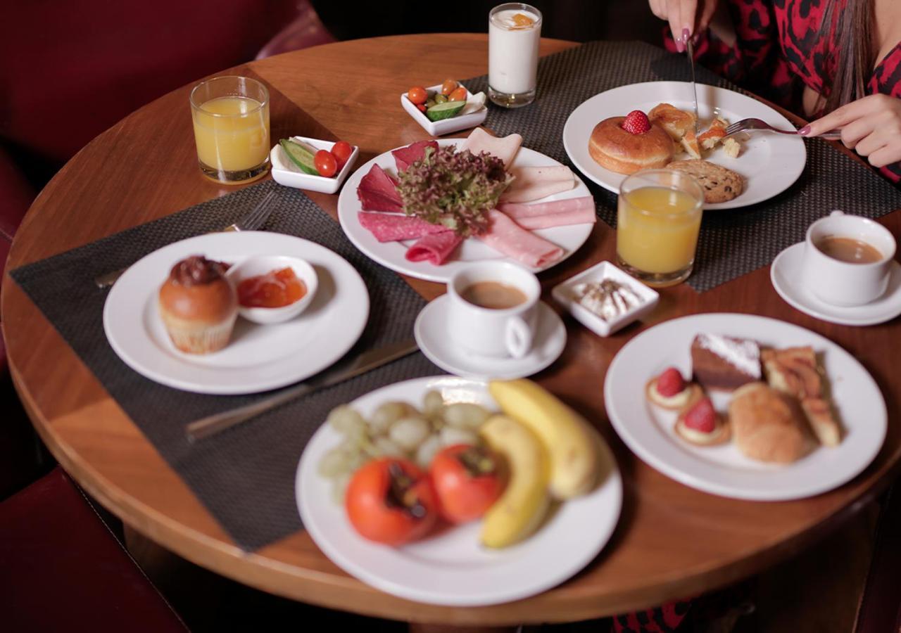 ביירות Saifi Suites Hotel מראה חיצוני תמונה
