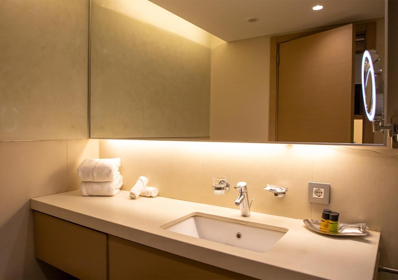 ביירות Saifi Suites Hotel מראה חיצוני תמונה